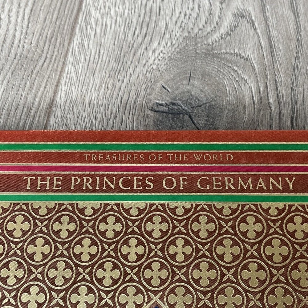 Princes Of Germany - Treasures of the World - Stonehenge Press - 1983 W/foldouts - Picture 2 of 11